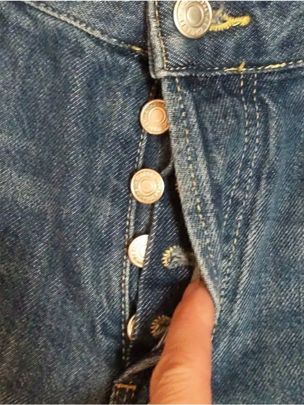 We The Free distressed Maggie mid-rise straight leg jeans 26 - Picture 3 of 5